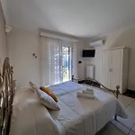 Giardini Di Marzo *
