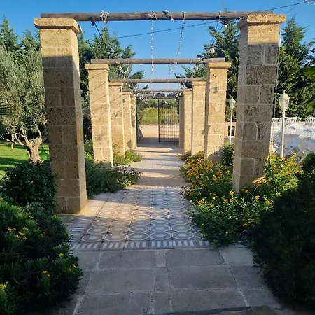 Giardini Di Marzo * Felline